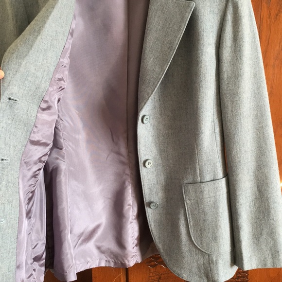 Tailored and Flattering Pendleton wool blazer - Picture 7 of 10
